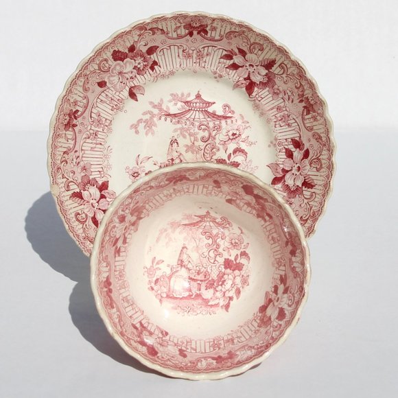 Rare Adams Red Transferware Tea Bowl & Saucer, C. 1820-30s, Hibiscus Border - Picture 7 of 7